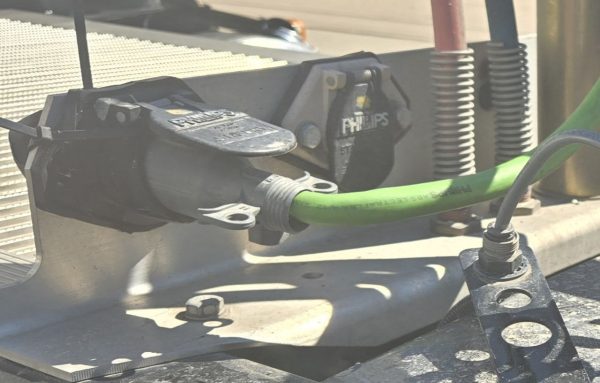 Phillips 16-726 7-way socket installed on tractor-trailer — Dallas Truck Part
